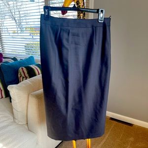 Gray Mid length skirt